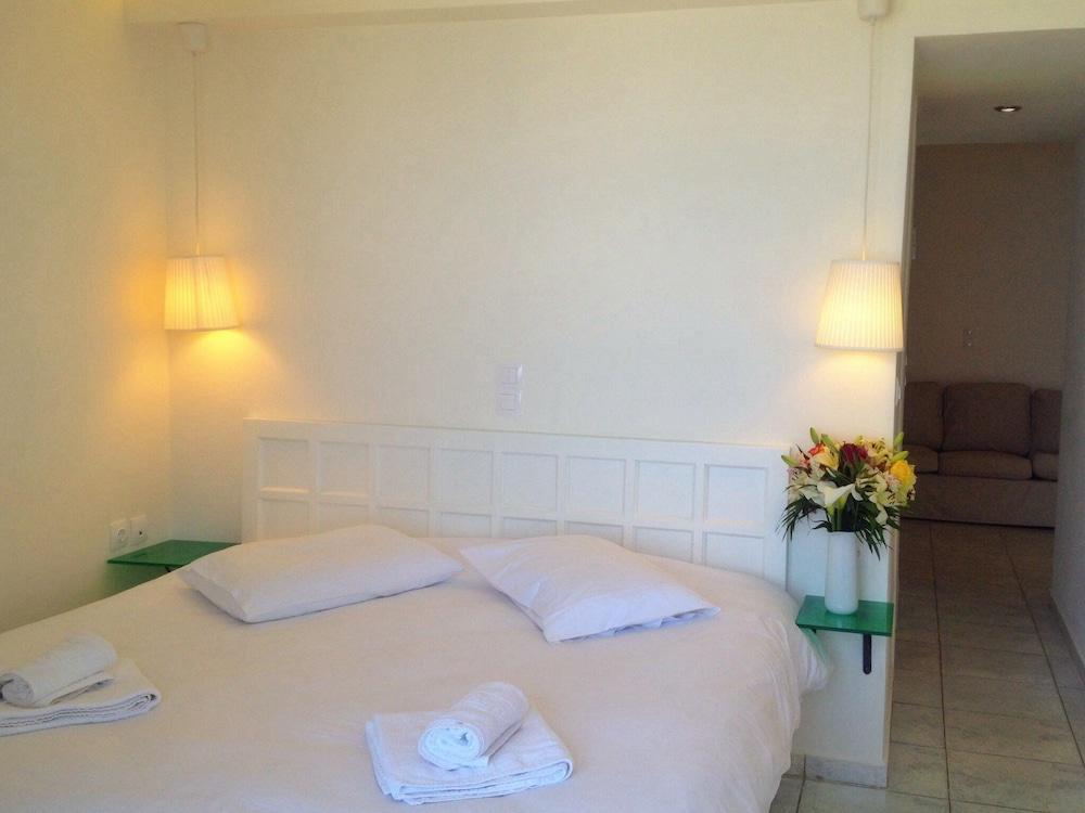 Filoxenia Beach Hotel Rethymno  Exterior photo